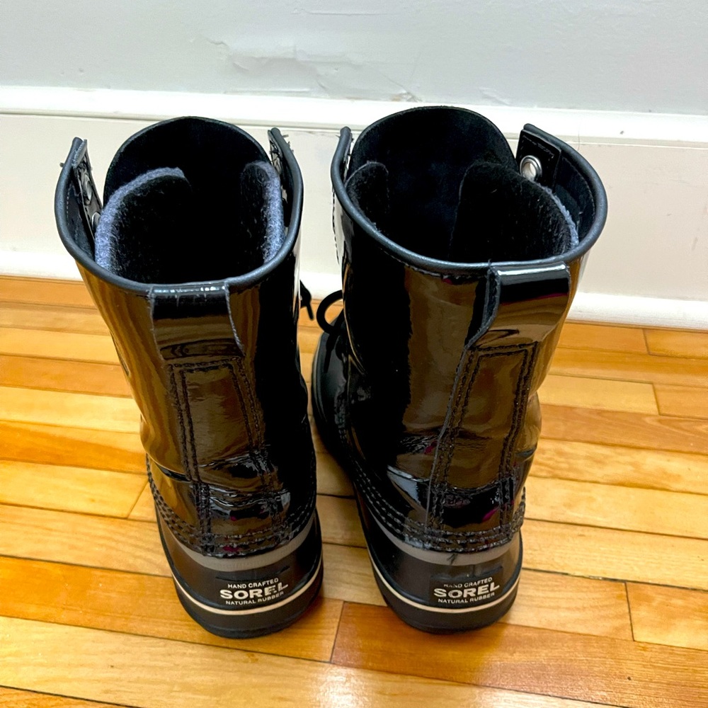 Sorel Women’s 1964 Boots - Picture 2 of 5